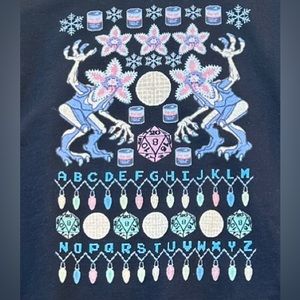 Sz XL Stranger Things Christmas Sweatshirt